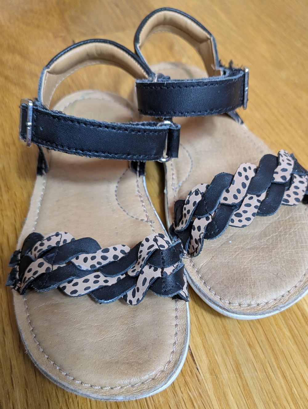 Stride Rite Black and Tan Braided Strap Kids Sandals - Picture 5 of 8